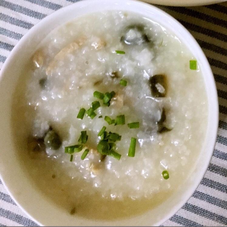 十五分钟快手之香滑皮蛋瘦肉粥(附五分钟电饭煲电压力锅更快捷方法)