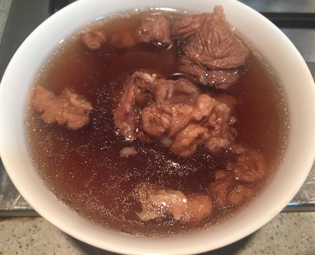 猪腰杜仲核桃炖汤 猪腰杜仲核桃炖汤