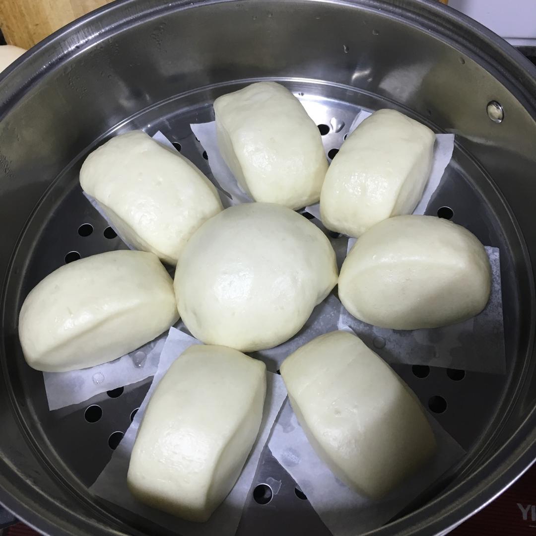 牛奶小馒头