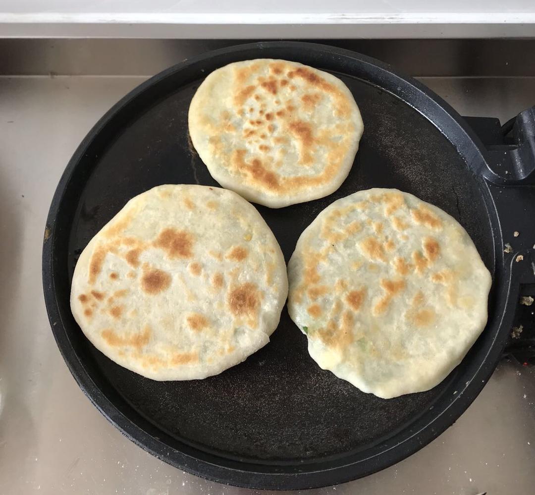 韭菜鸡蛋馅饼