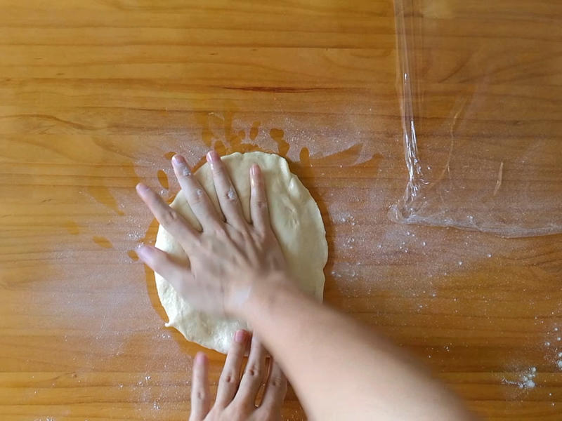 纯奶手撕吐司的做法 步骤1