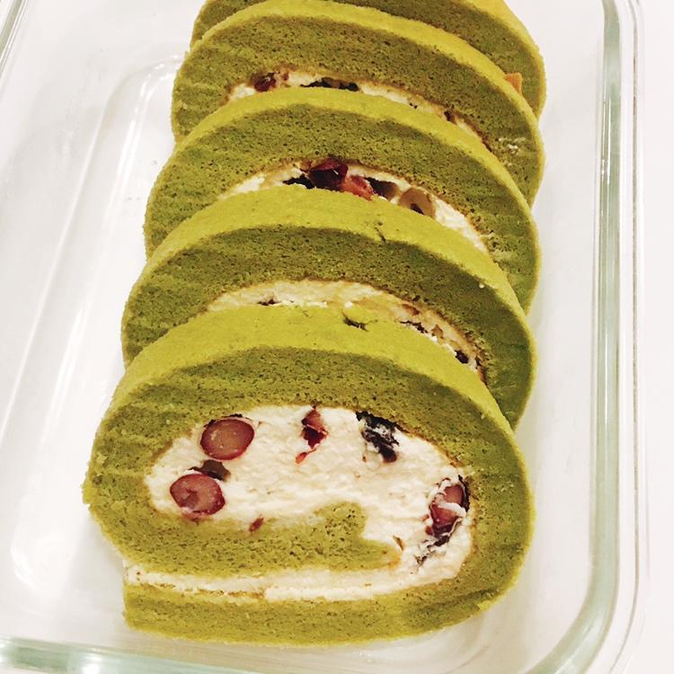 抹茶戚风蛋糕卷