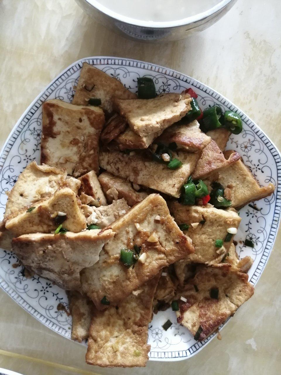 最下饭的香煎脆皮豆腐