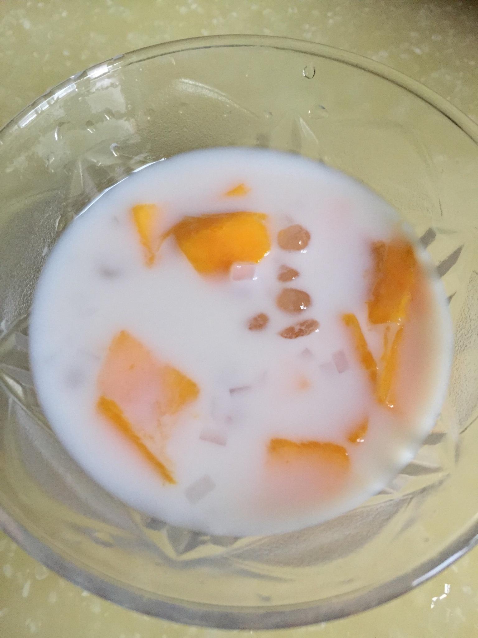 椰汁芒果西米露的做法