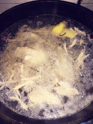 自制海苔咖喱肉松(平底锅版)的做法 步骤2
