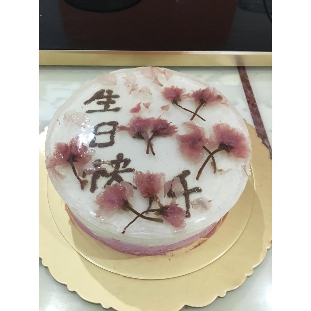颜值爆表的樱花慕斯。（6寸圆模）