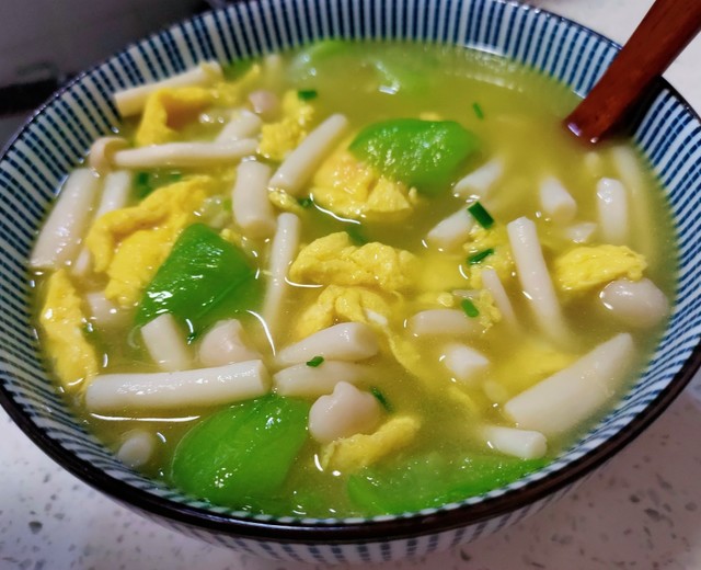 海鲜菇丝瓜鸡蛋汤丨低卡又营养
