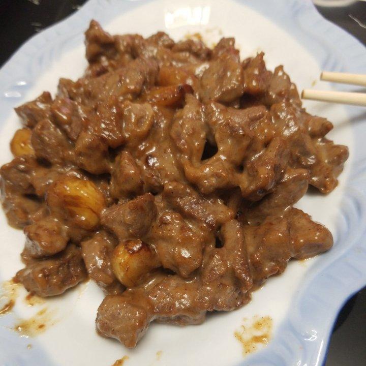 好吃到舔盘的蒜香黑椒牛肉粒