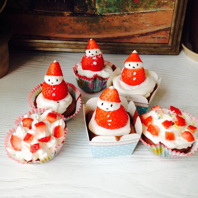 鲜奶油戚风杯子蛋糕（纸杯蛋糕）