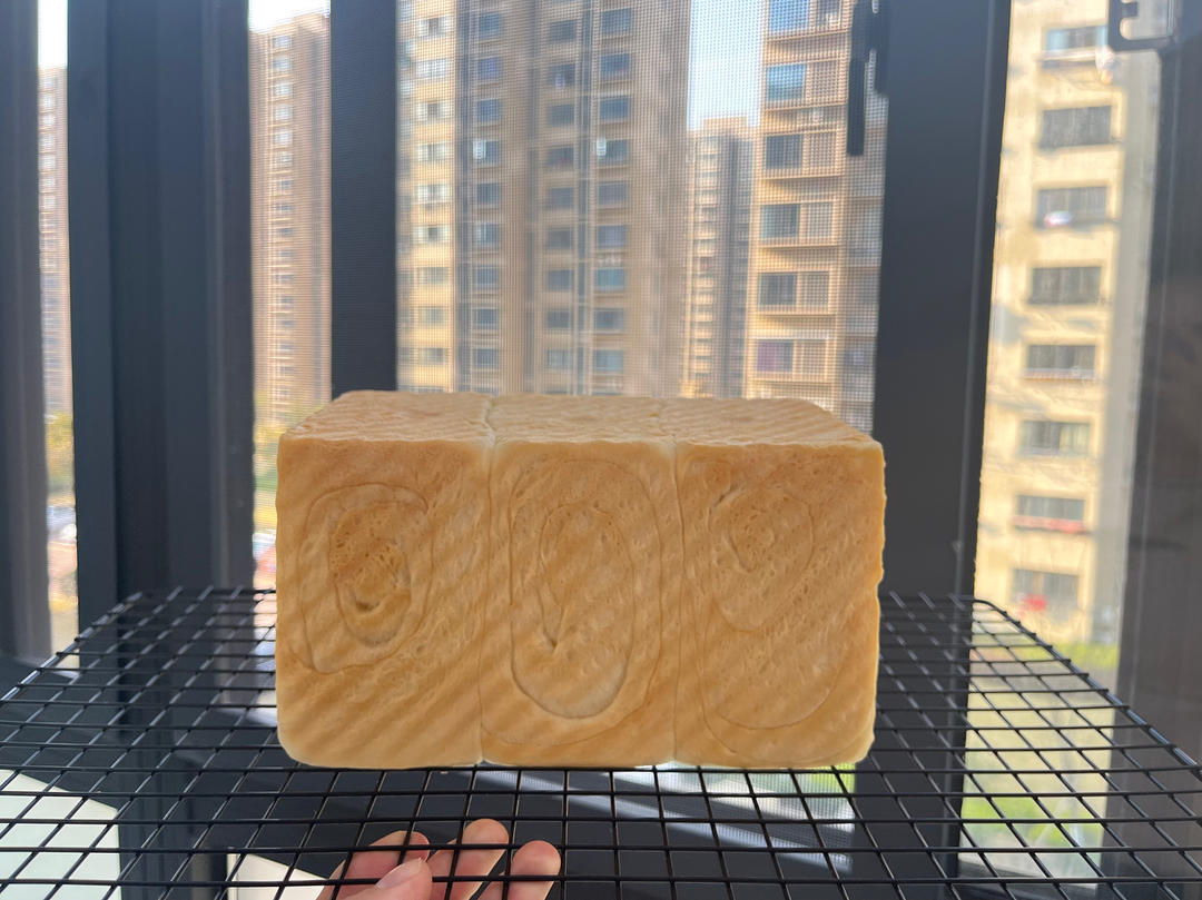 纯奶手撕吐司