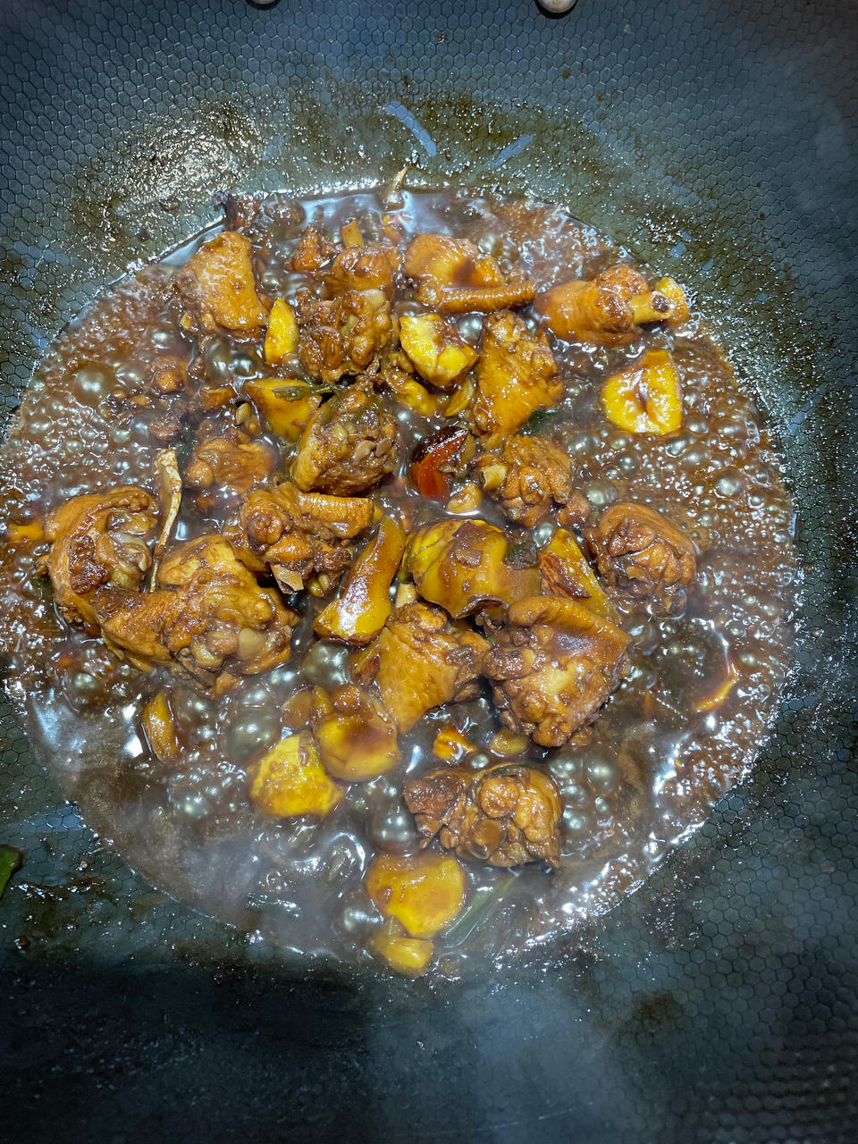 红烧栗子鸡块