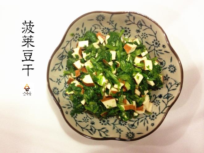 菠菜豆干双丁(Sautéed Spinach with Dried Tofu Cubes)的做法