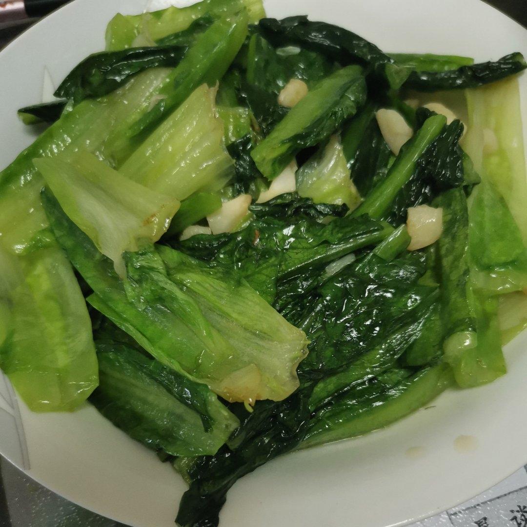 清炒油麦菜