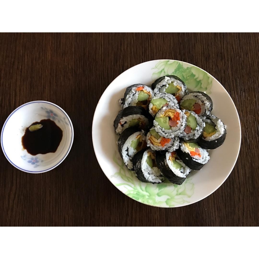 简单的紫菜包饭