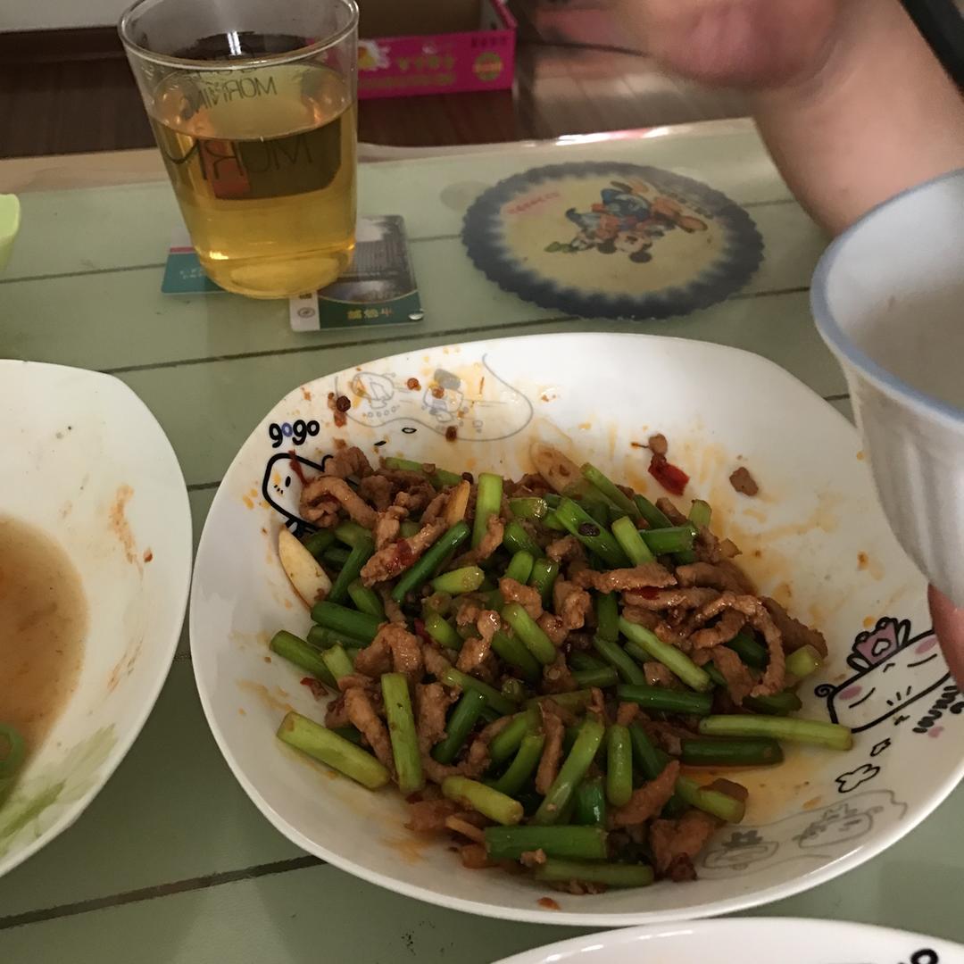 蒜薹炒肉丝
