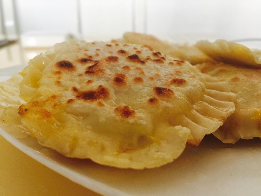 饺子皮鸡蛋灌饼