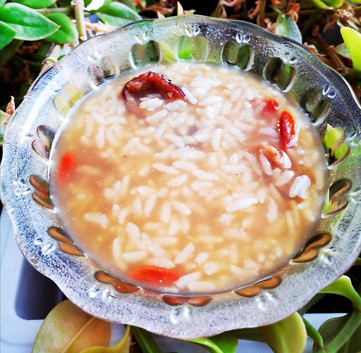 糯米桂圆红枣粥