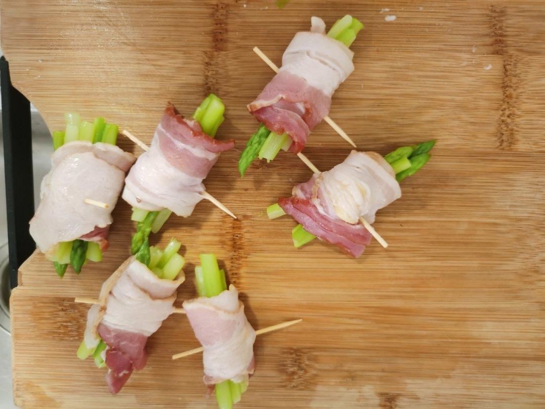 芝士培根芦笋卷