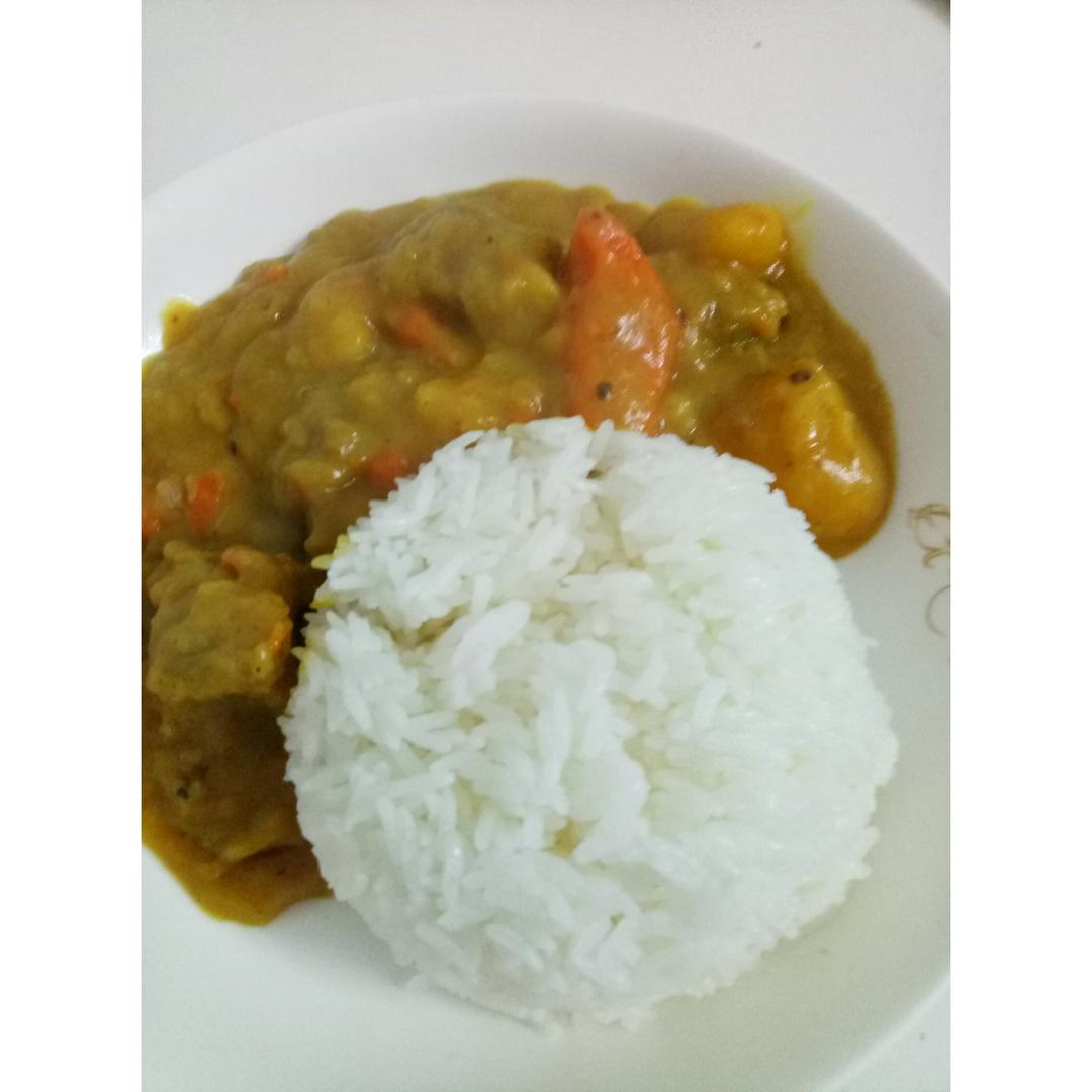 咖喱牛腩饭