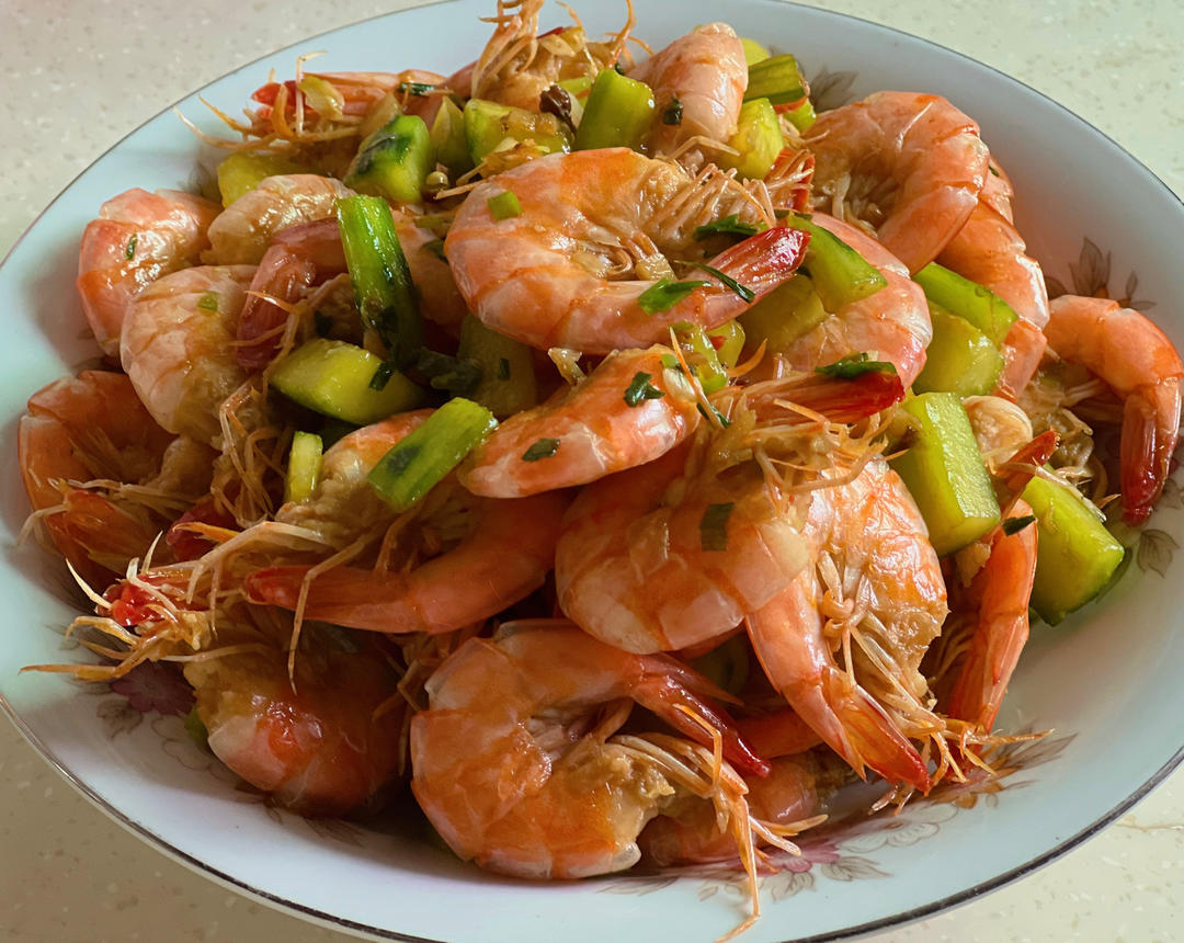 黄瓜炒虾