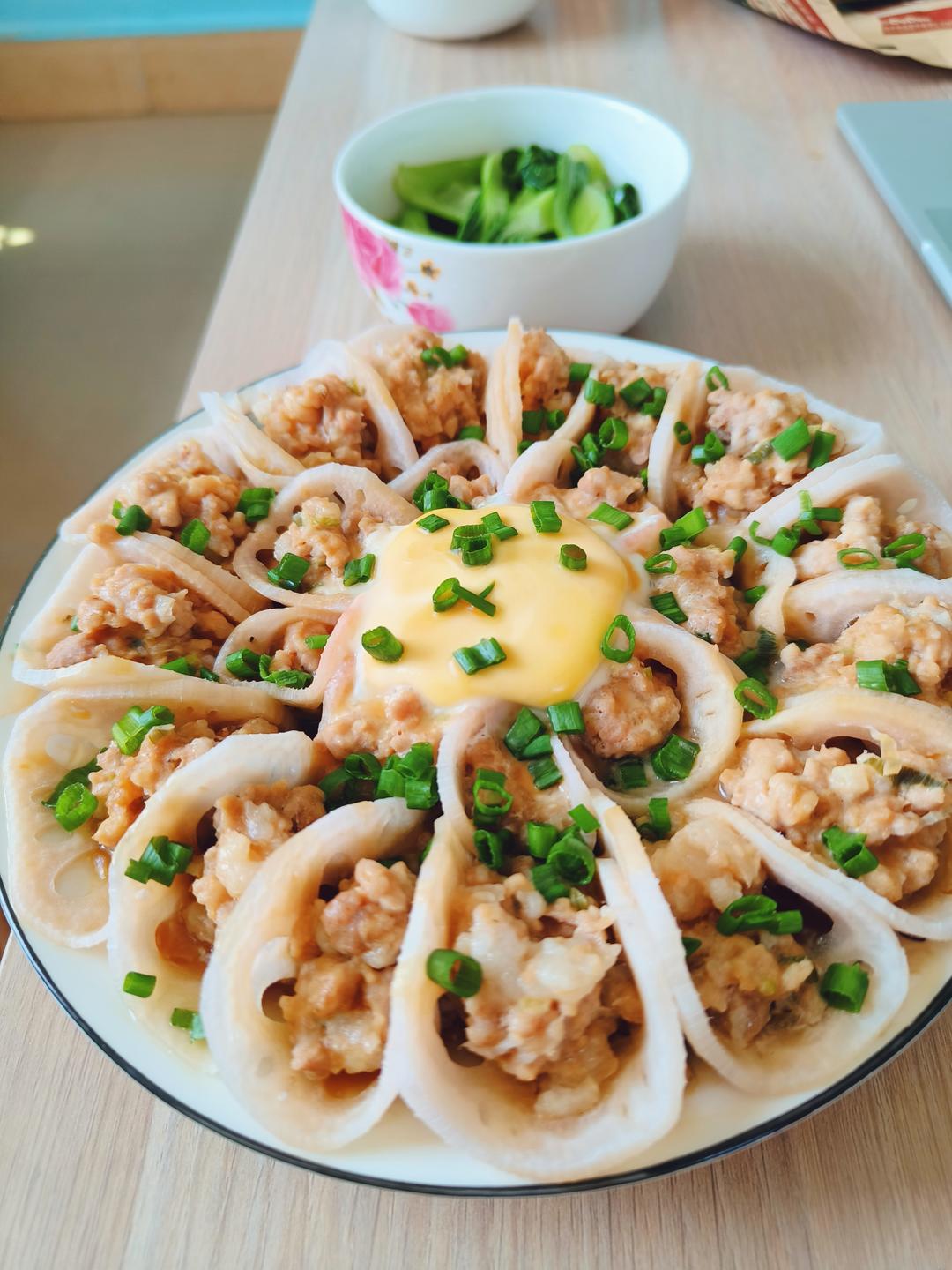 莲藕蒸肉-绝对是家宴的首选作品！