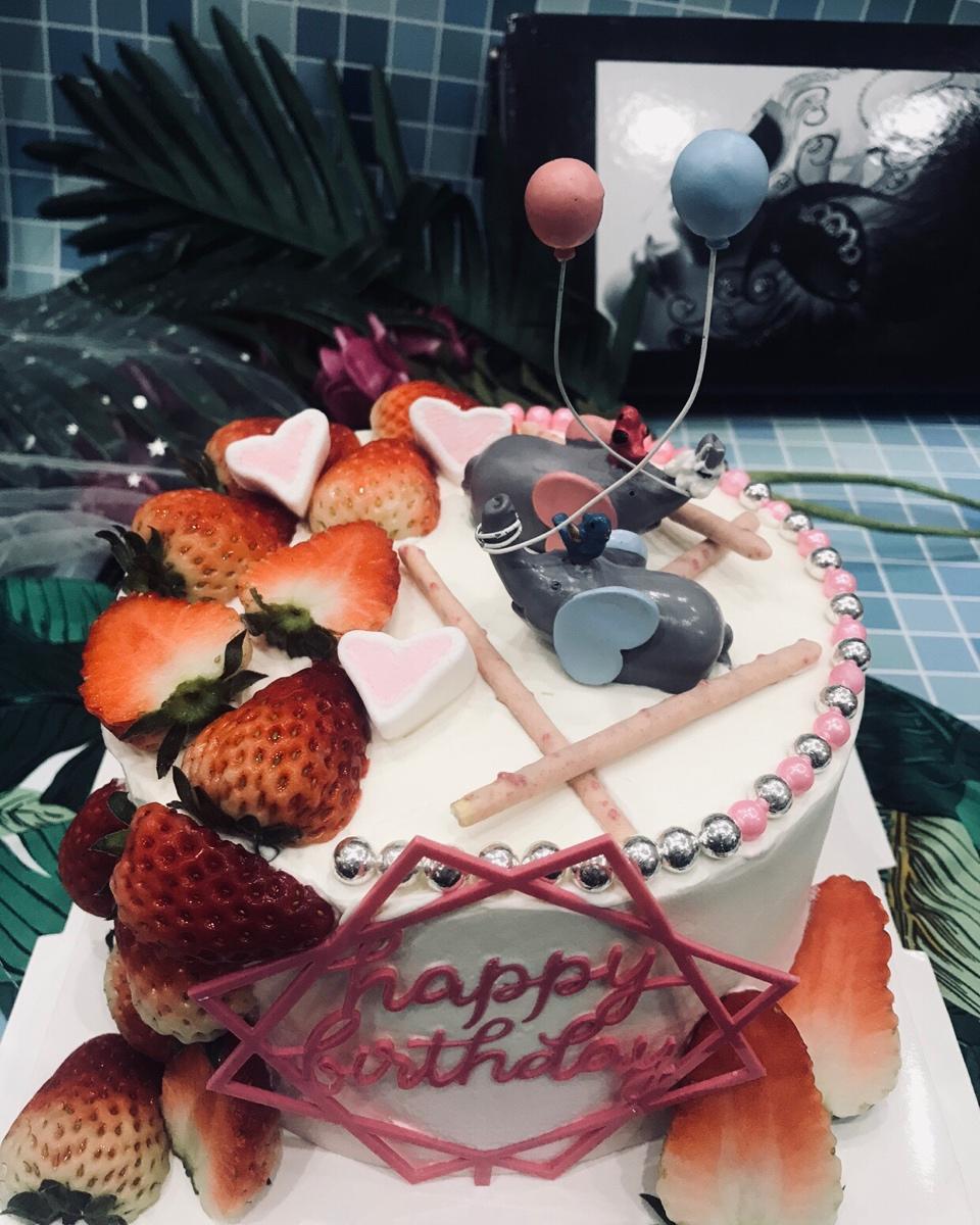 《Tinrry+》草莓奶油蛋糕（8寸配方）