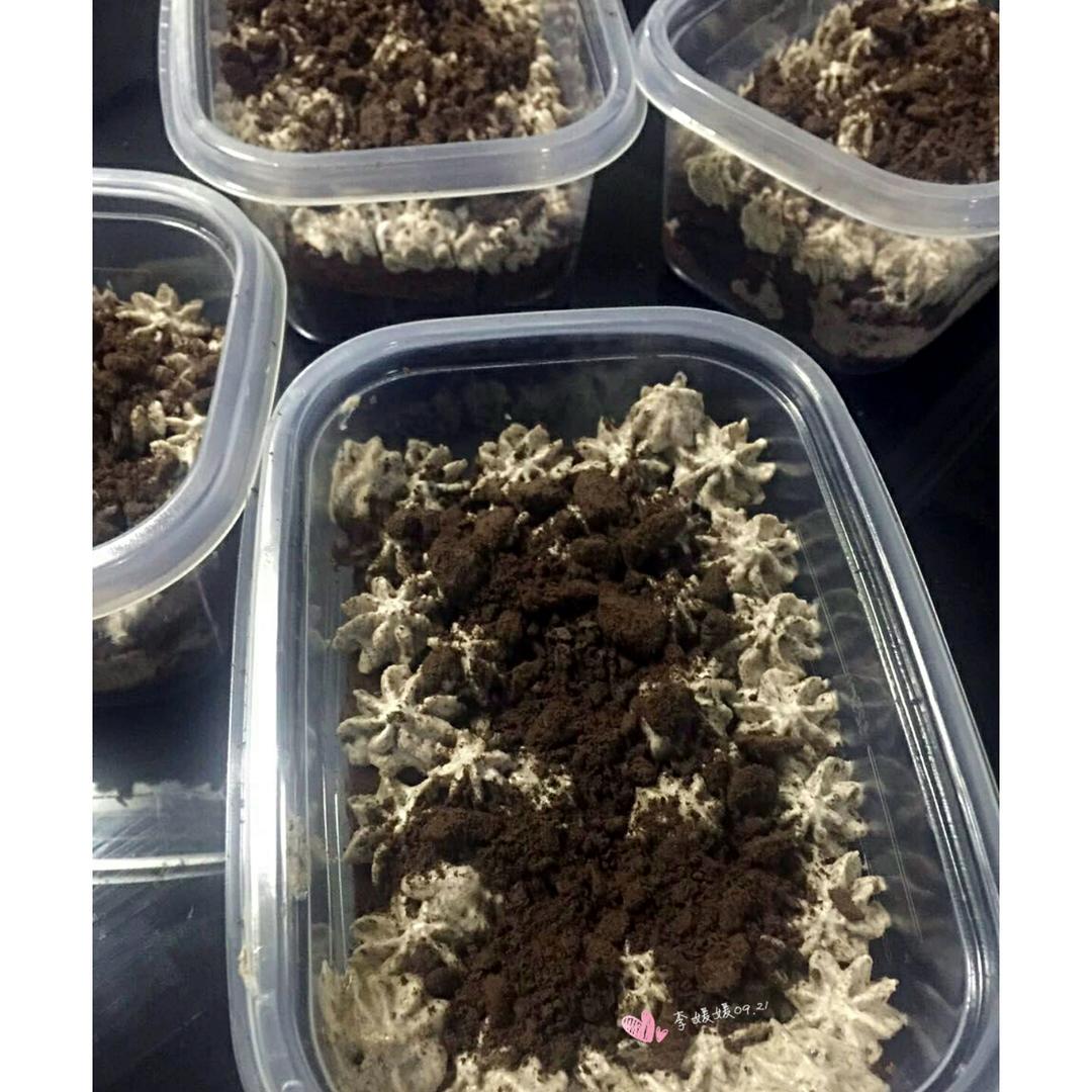 好吃到流泪的奥利奥咸奶油盒子蛋糕