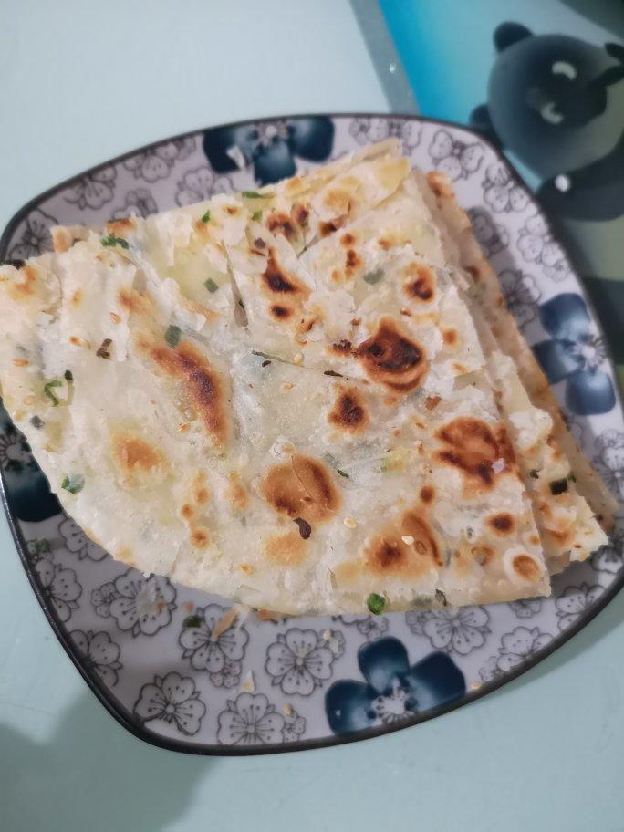 外酥内软千层葱花饼