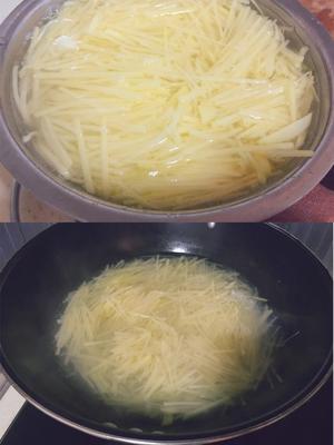 超简单青椒土豆丝的做法 步骤2