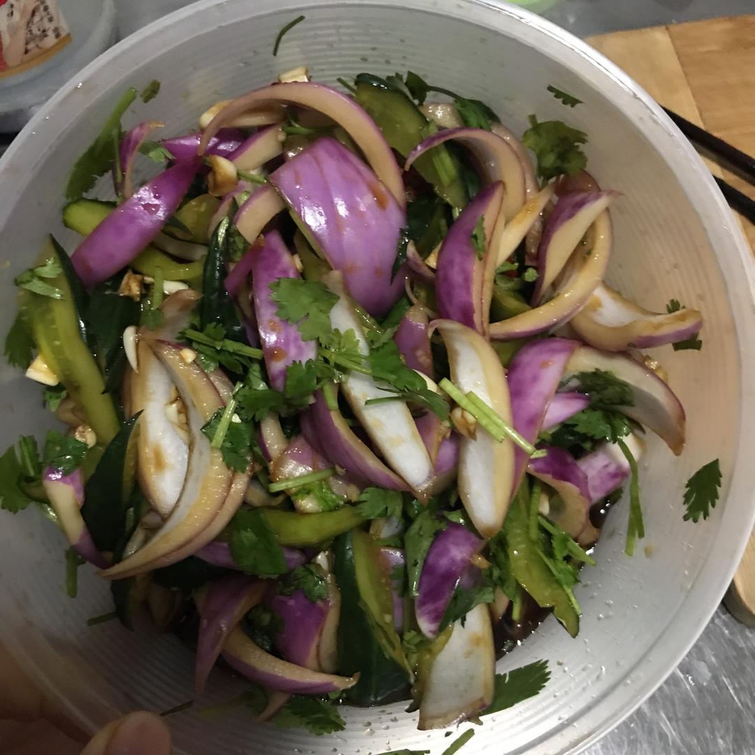 好吃停不下来的洋葱腌黄瓜