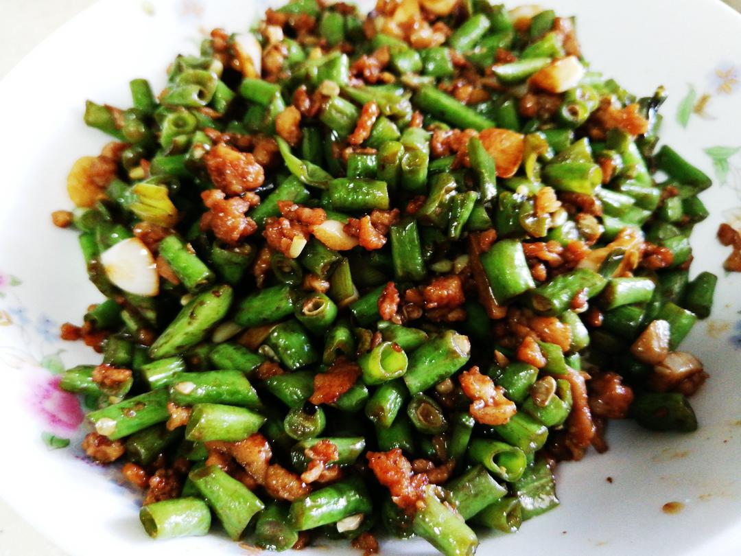 肉沫豆角下饭菜