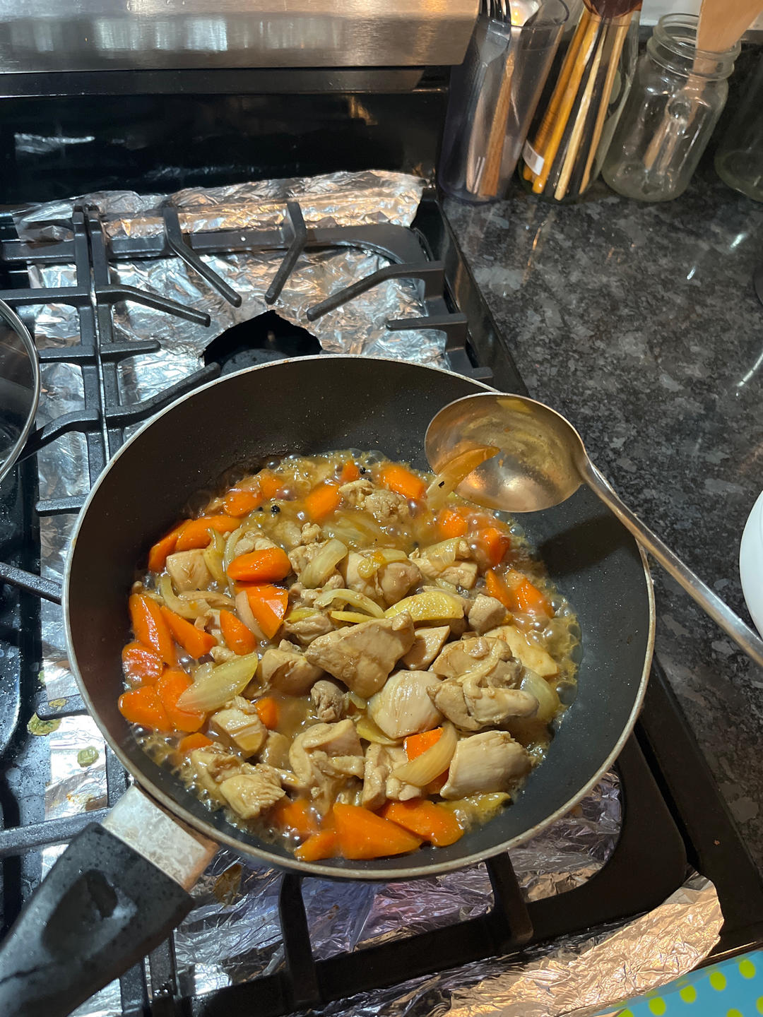 香菇炒鸡肉