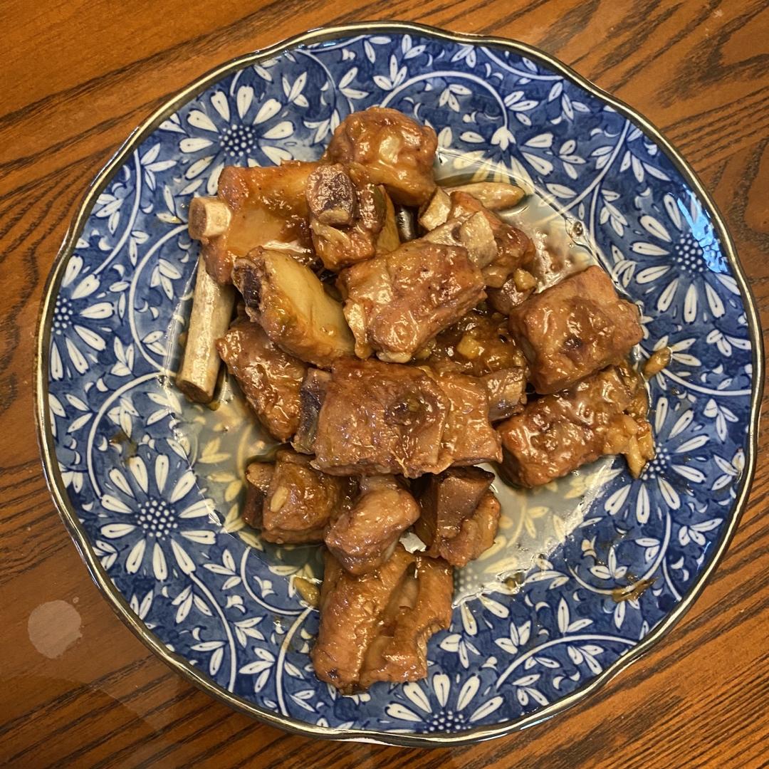 腐乳烧排骨