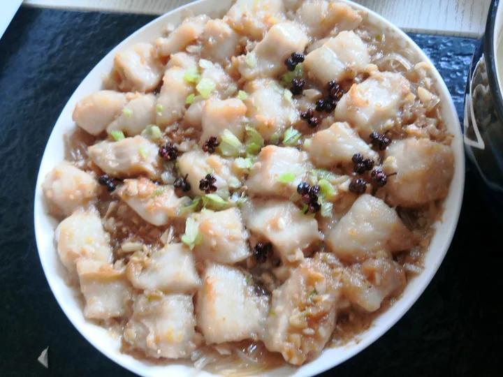 15分钟搞定【蒜蓉粉丝蒸龙利鱼】，入夏前多吃它准能瘦！