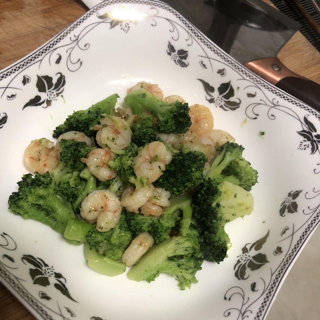 虾仁炒西兰花