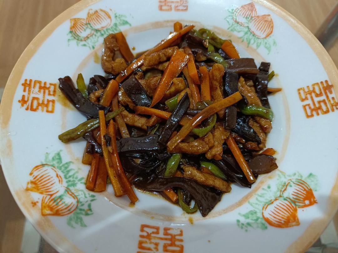 米饭杀手🍚改良版鱼香肉丝🍚不辣版