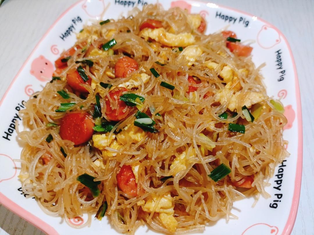 火腿肠鸡蛋炒粉丝