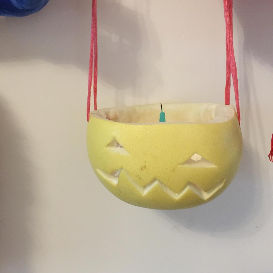 万圣节橘子南瓜灯