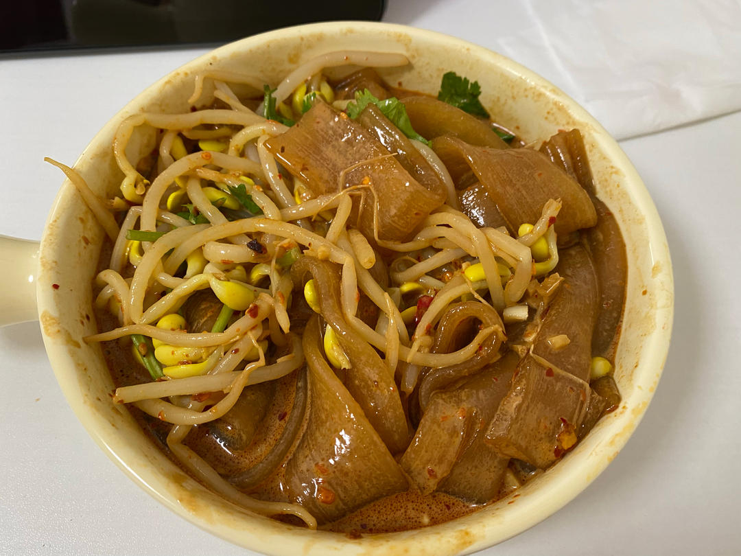 秒杀小夜市的麻酱流汁宽粉