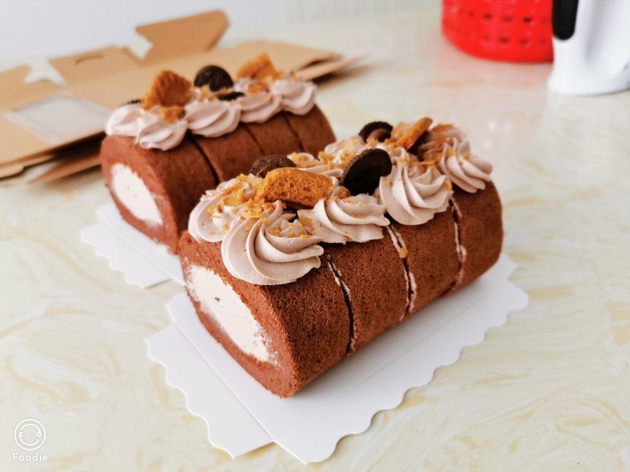 巧克力冰激凌蛋糕卷