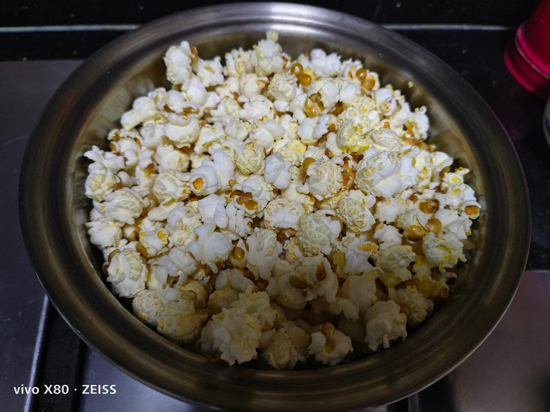 一招搞定小朋友的黄油焦糖爆米花，简单又好吃