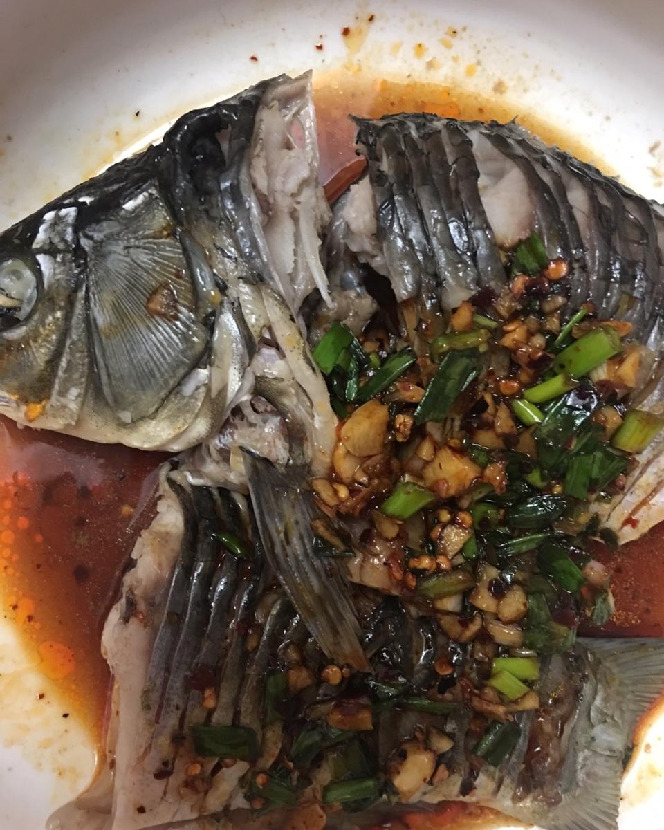 凉拌无刺鲫鱼