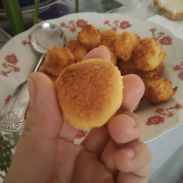 黄金椰丝球
