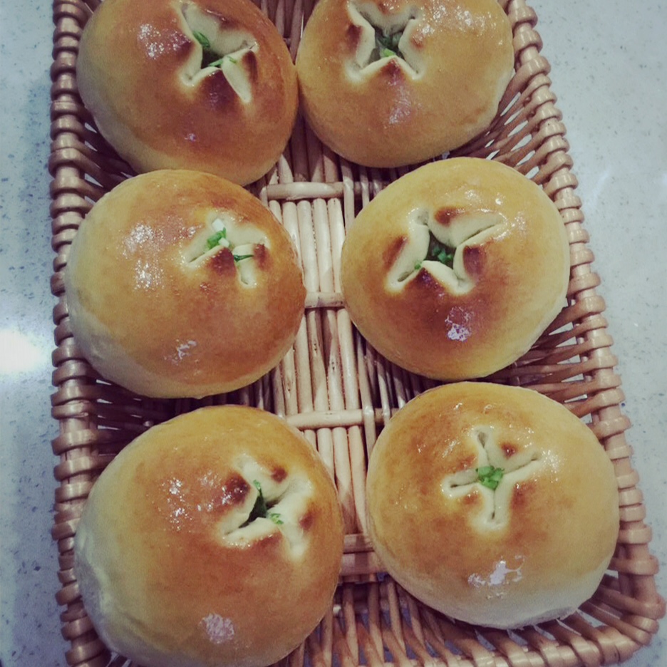 培根沙拉小餐包