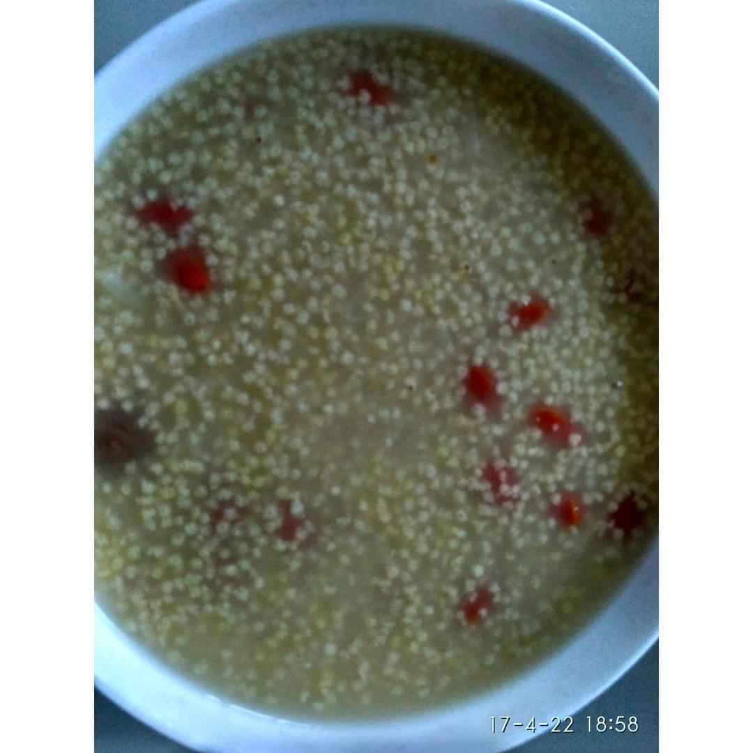 红枣桂圆小米粥