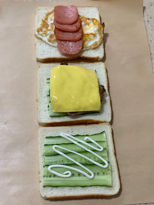 【Kitty早餐】牛排三明治+柠檬优益C的做法 步骤6