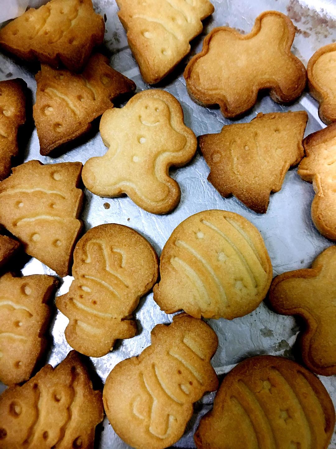 酥脆的黄油饼干（曲奇？）