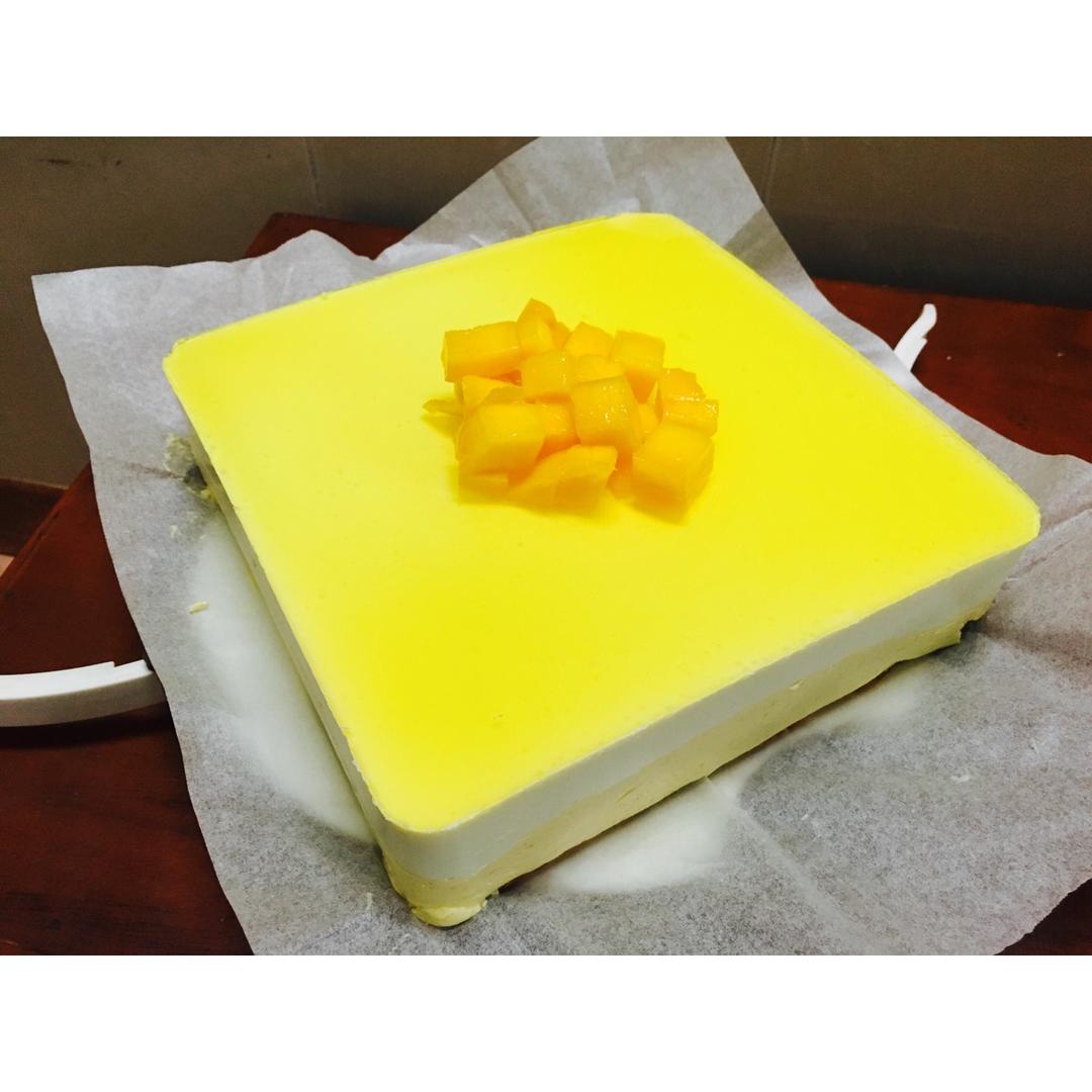 芒果酸奶慕斯加镜面 （8寸）