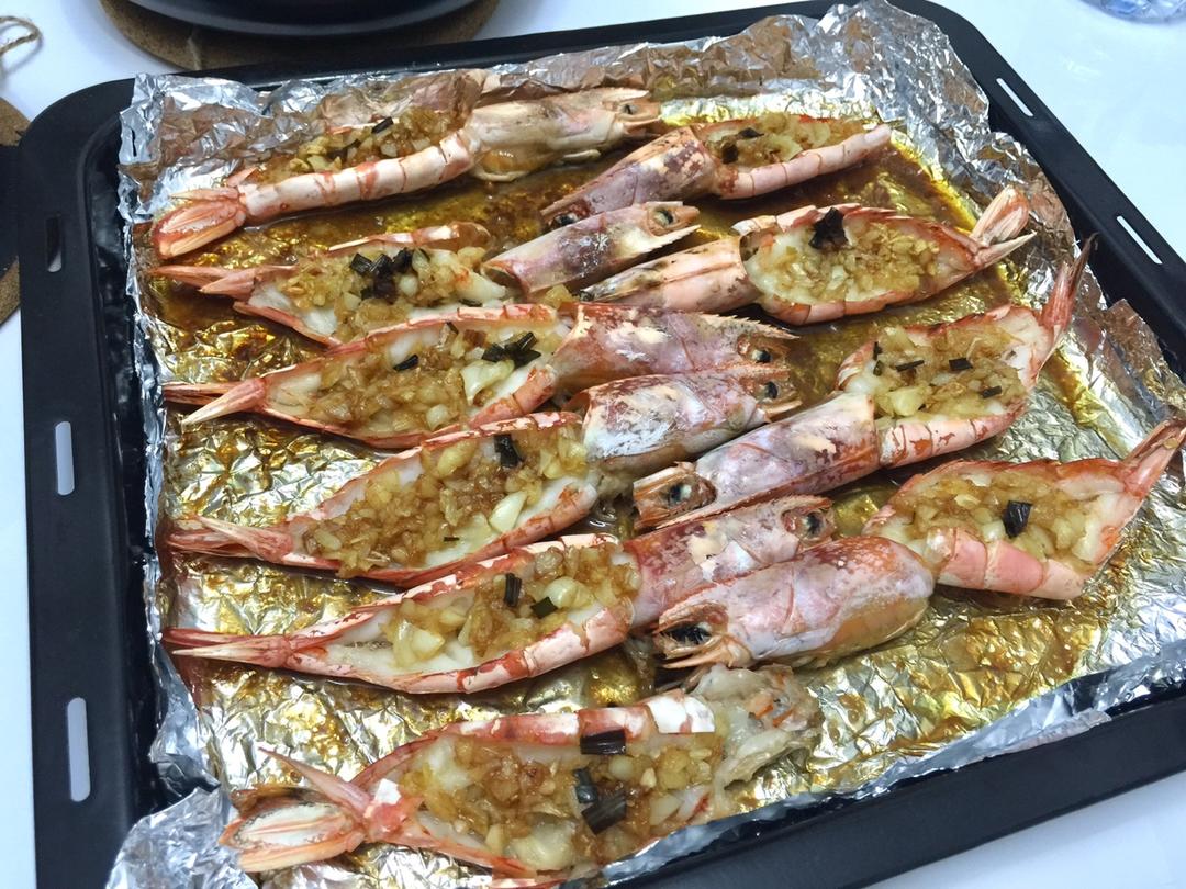 蒜香烤虾