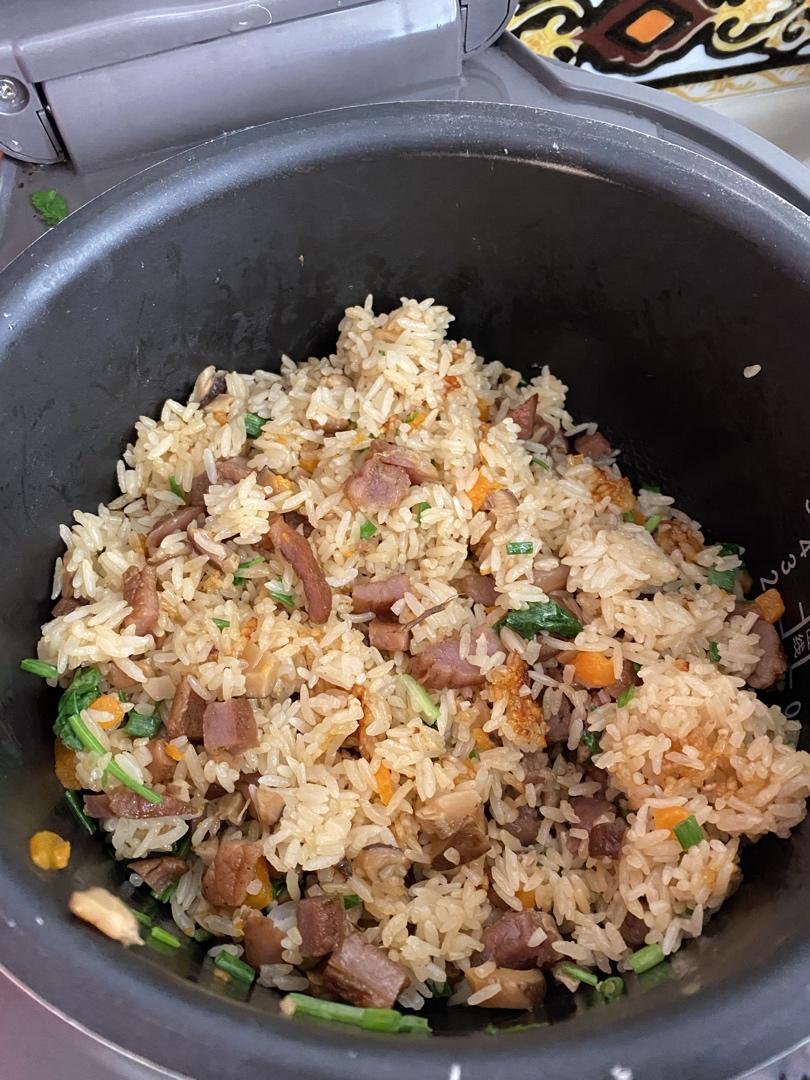 香菇腊肉饭